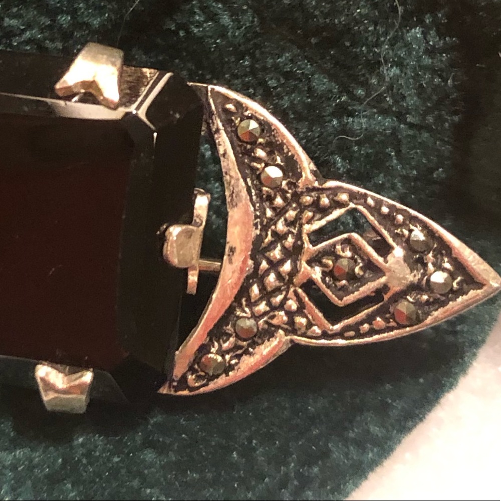Vintage Sterling Marcasite & Onyx Pin (Broach) - Picture 6 of 7